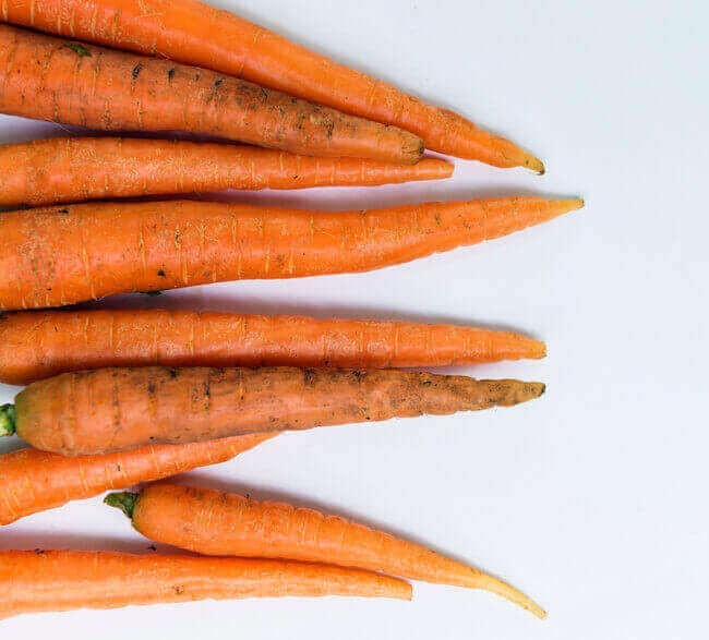 How to regrow Carrot Greens for salads from scraps.