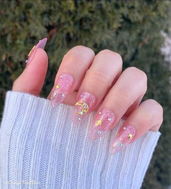 kawaii pink jelly nails.