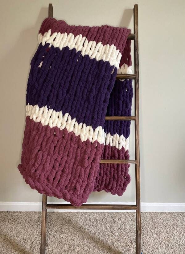 Handmade Knit Chunky Afghan Blanket.