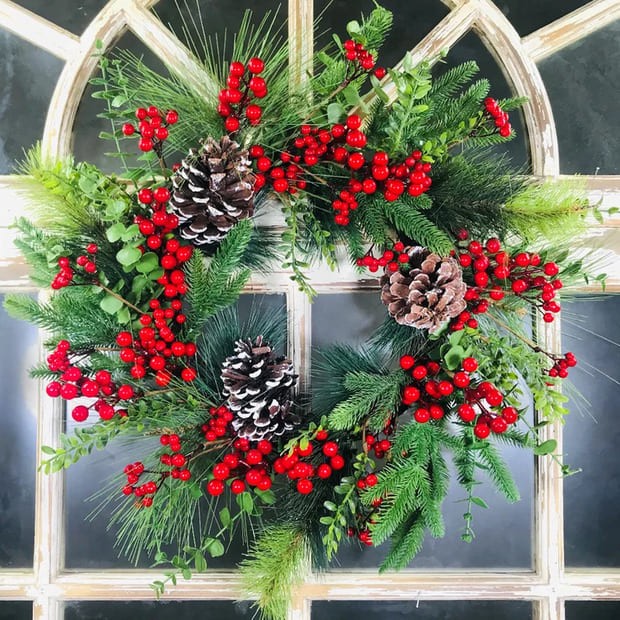 Faux Berry Polyester 24” Wreath.