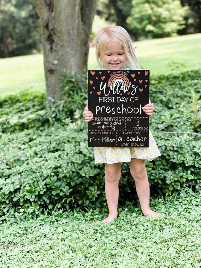 Reversible First Day and last day of School Sign.