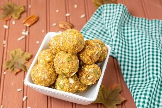 Pumpkin Spice Energy Balls