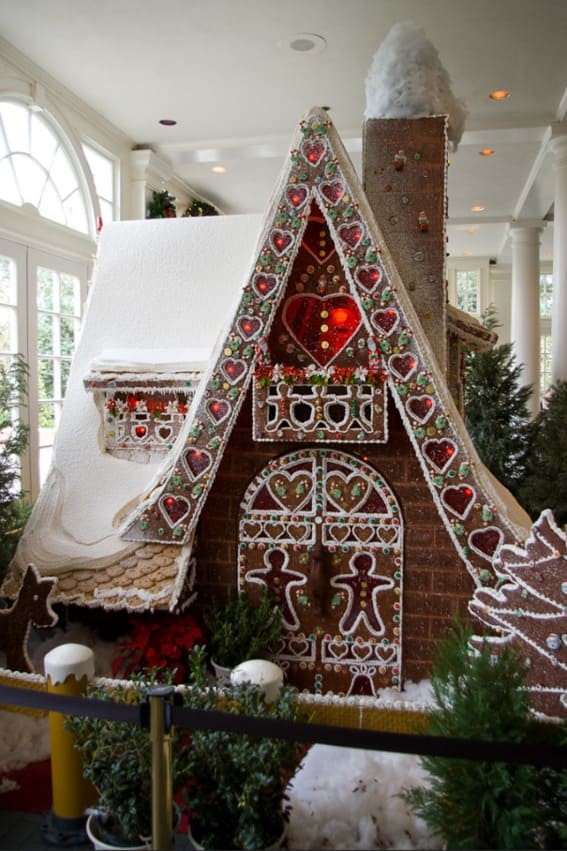 Grand Gingerbread Cathedral