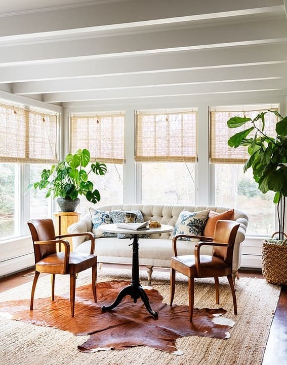 Rustic Tranquility: Your Sunroom, Your Sanctuary