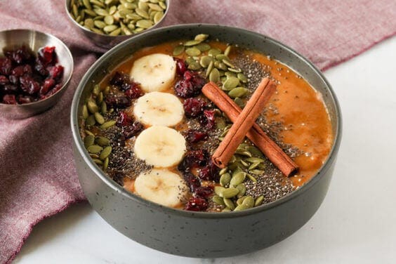 Pumpkin Pie Smoothie Bowl