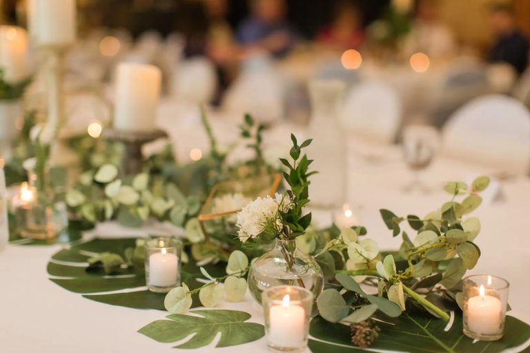 8 Ways To Rock Your Wedding Greenery