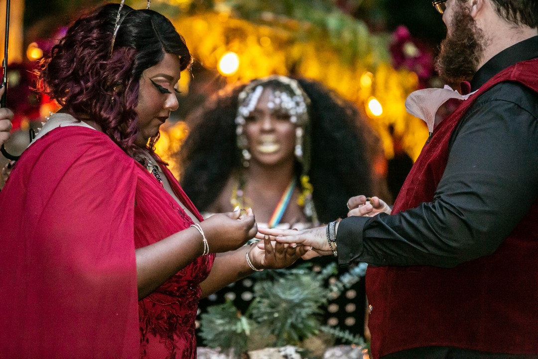 Tell us about the queer burlesque hand fasting ceremony: