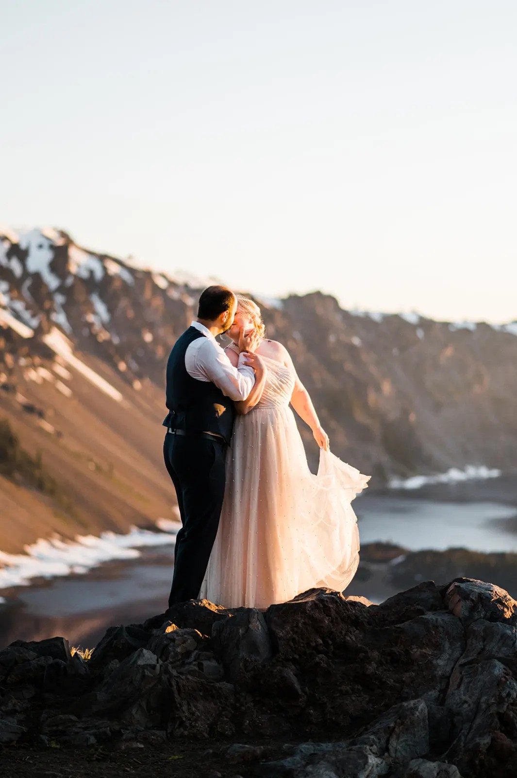 Gallery of this Crater Lake elopement