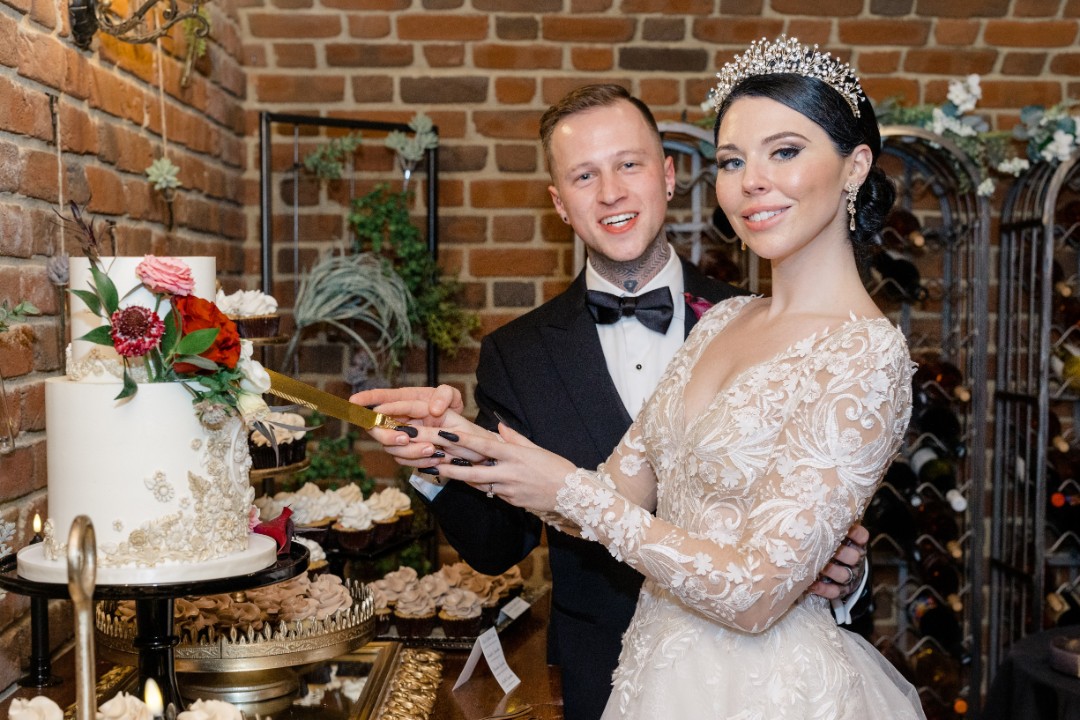 17 winter wedding headpieces & veils to transform you into a snow queen