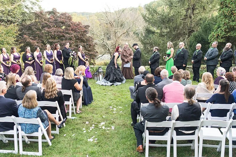 Tell us about the ceremony: