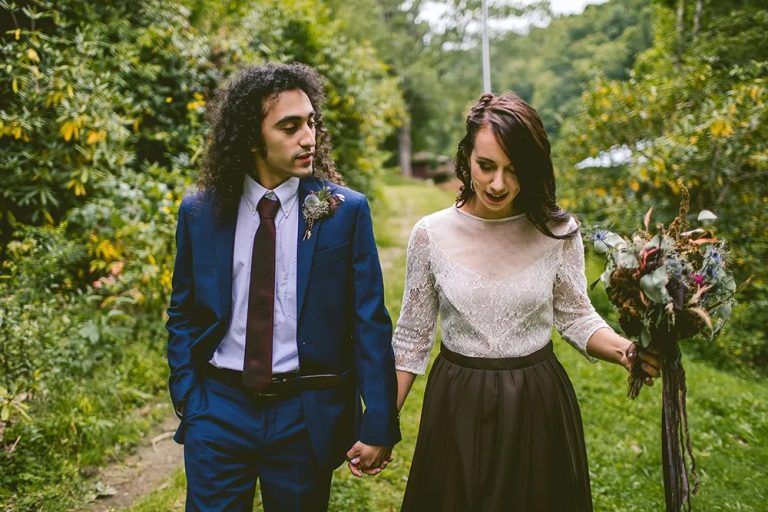 A Nature-Inspired Mountain Wedding With Lots Of Bowie