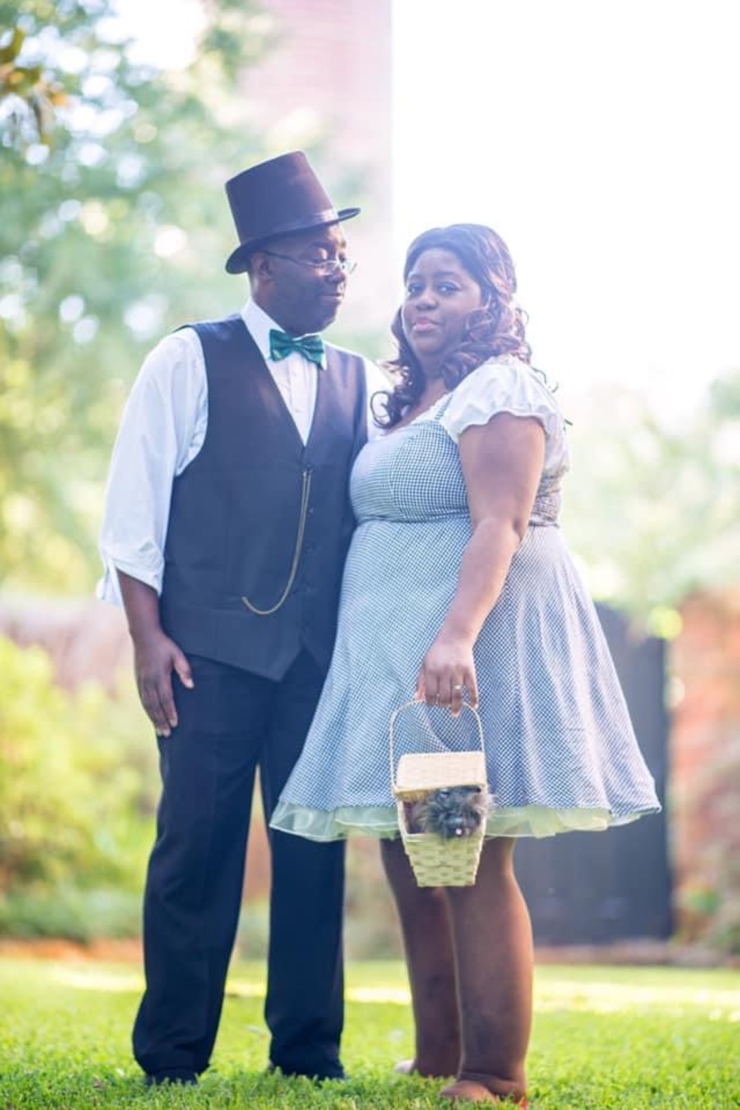 Our Wizard of Oz wedding at a glance: