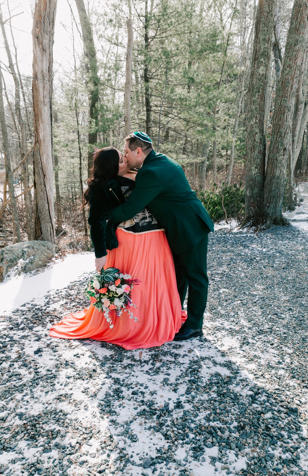 The night ended with everyone dancing and singing along loudly and proudly to some 90’s throwback jams. This colorful wedding at the zoo was a total blast from start to finish—my very favorite kind to be a part of!