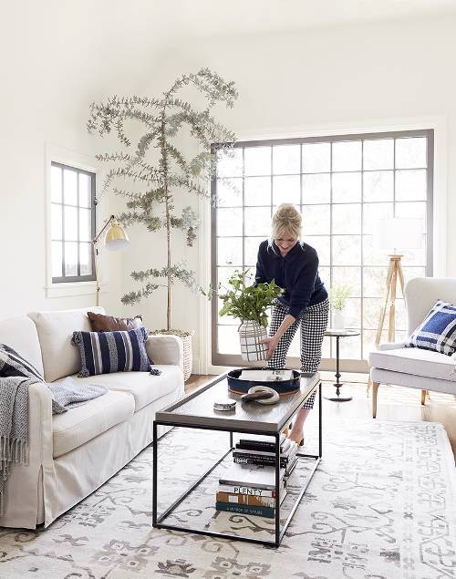 Decorate Like A Pro: 5 Smart Tips From Interior Designer