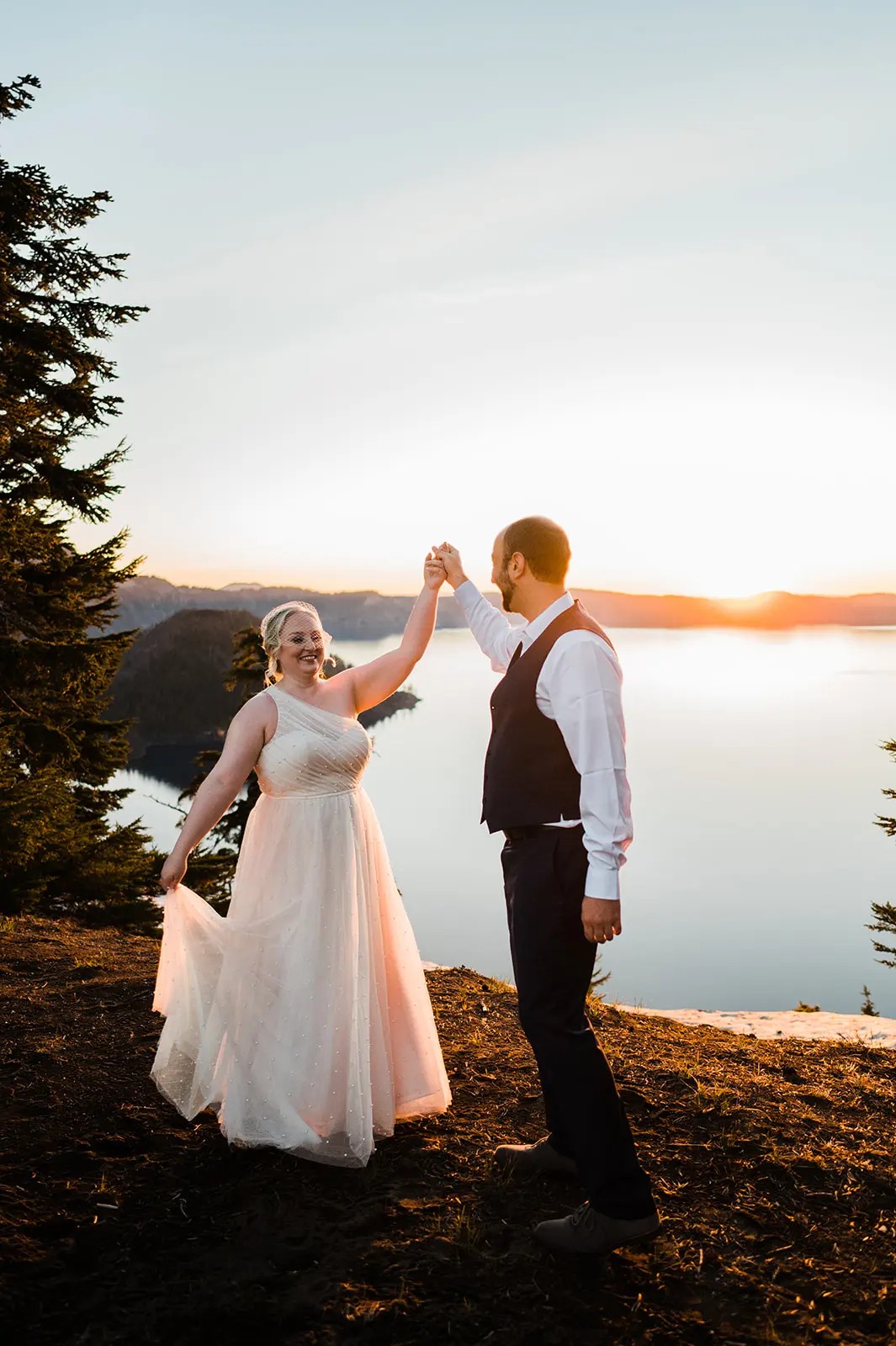 Gallery of this Crater Lake elopement