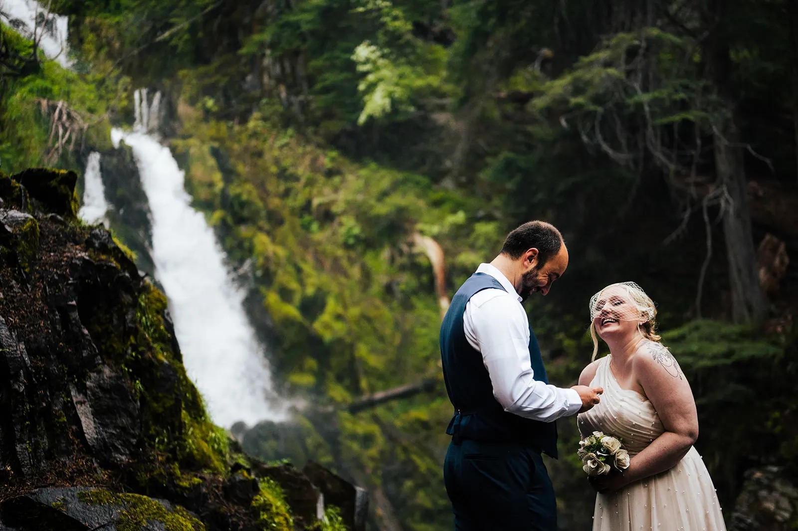 A frostbitten Canadian national park elopement (with bison!)