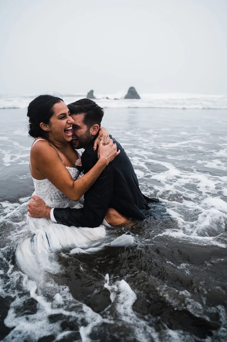 Where And How To Rock An Oregon Coast Elopement