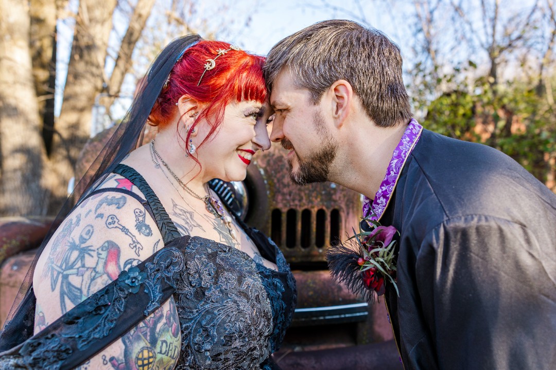 Forevertron wedding at the Evermor Sculpture Park Gallery