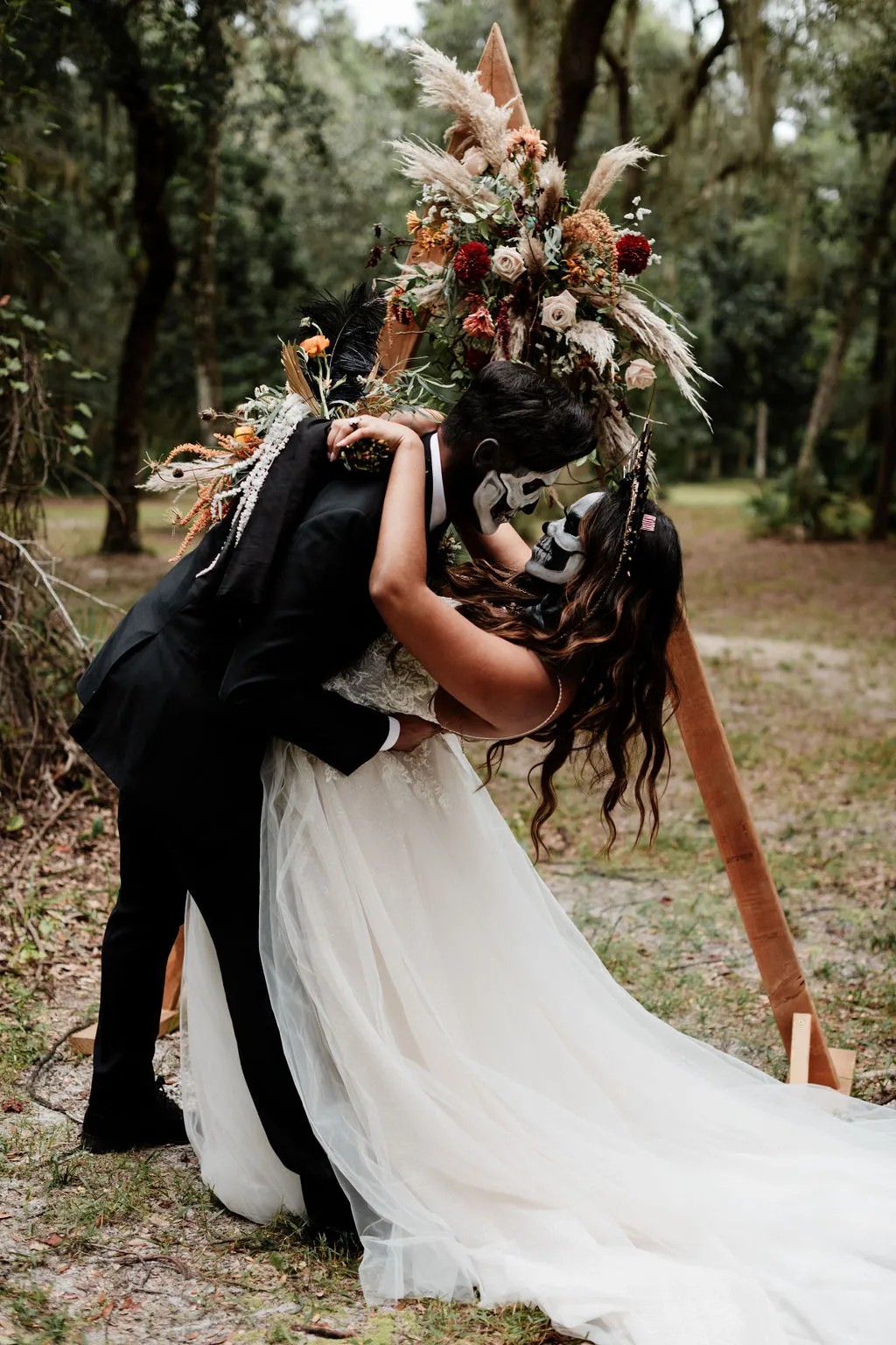 This is the couple of your horror wedding dreams!