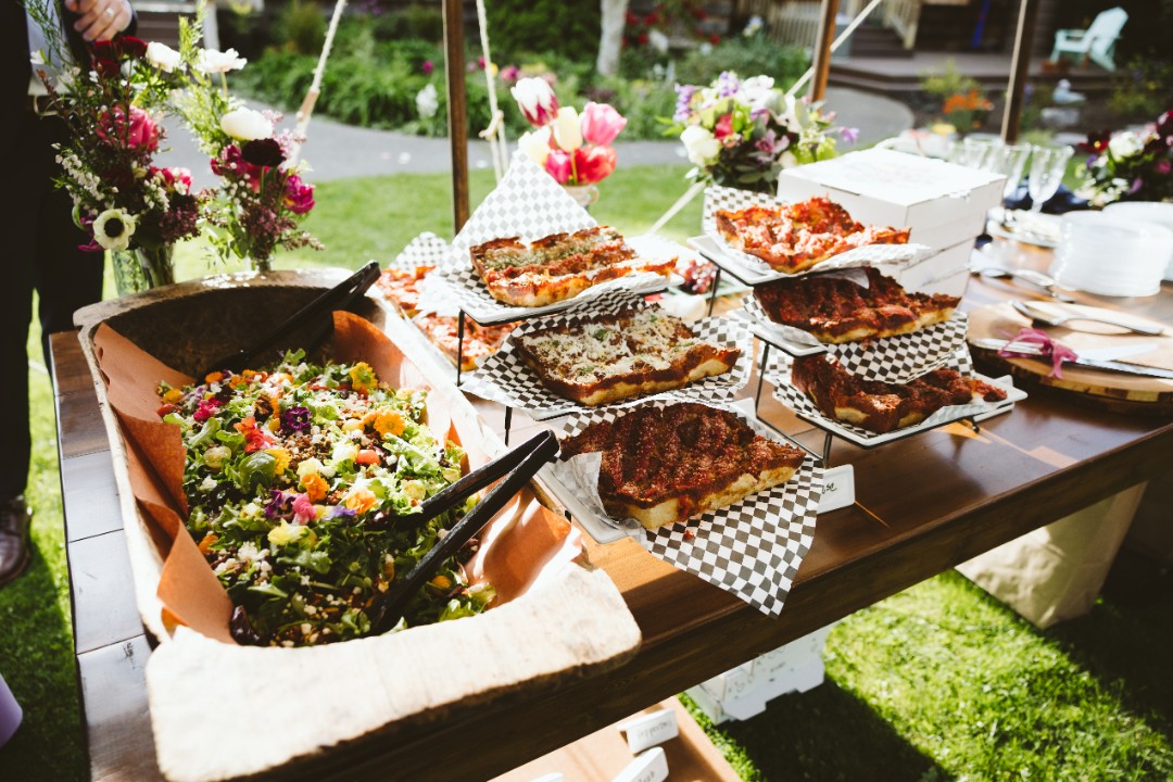 Tell us about the intimate Seattle micro-wedding reception: