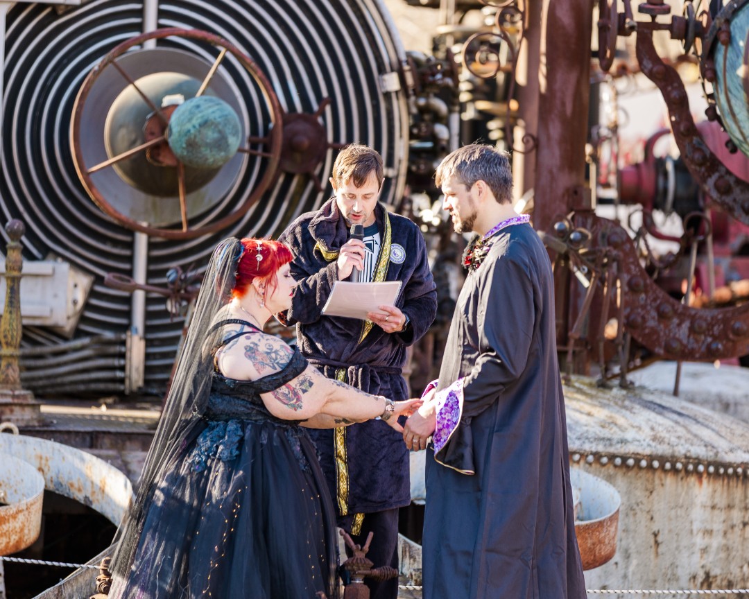 About our Forevertron wedding at the Evermor Sculpture Park ceremony: