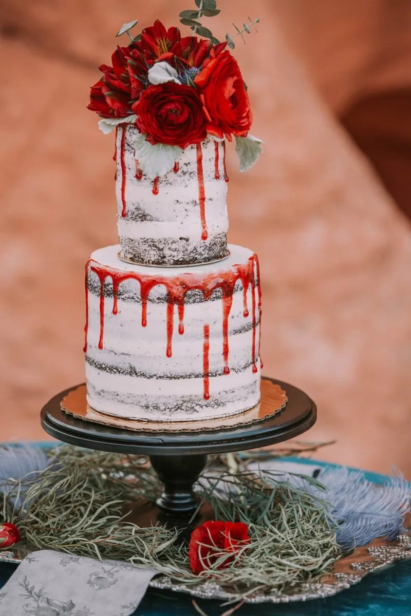 Imagine greys, reds, and blacks for a hot summer desert wedding