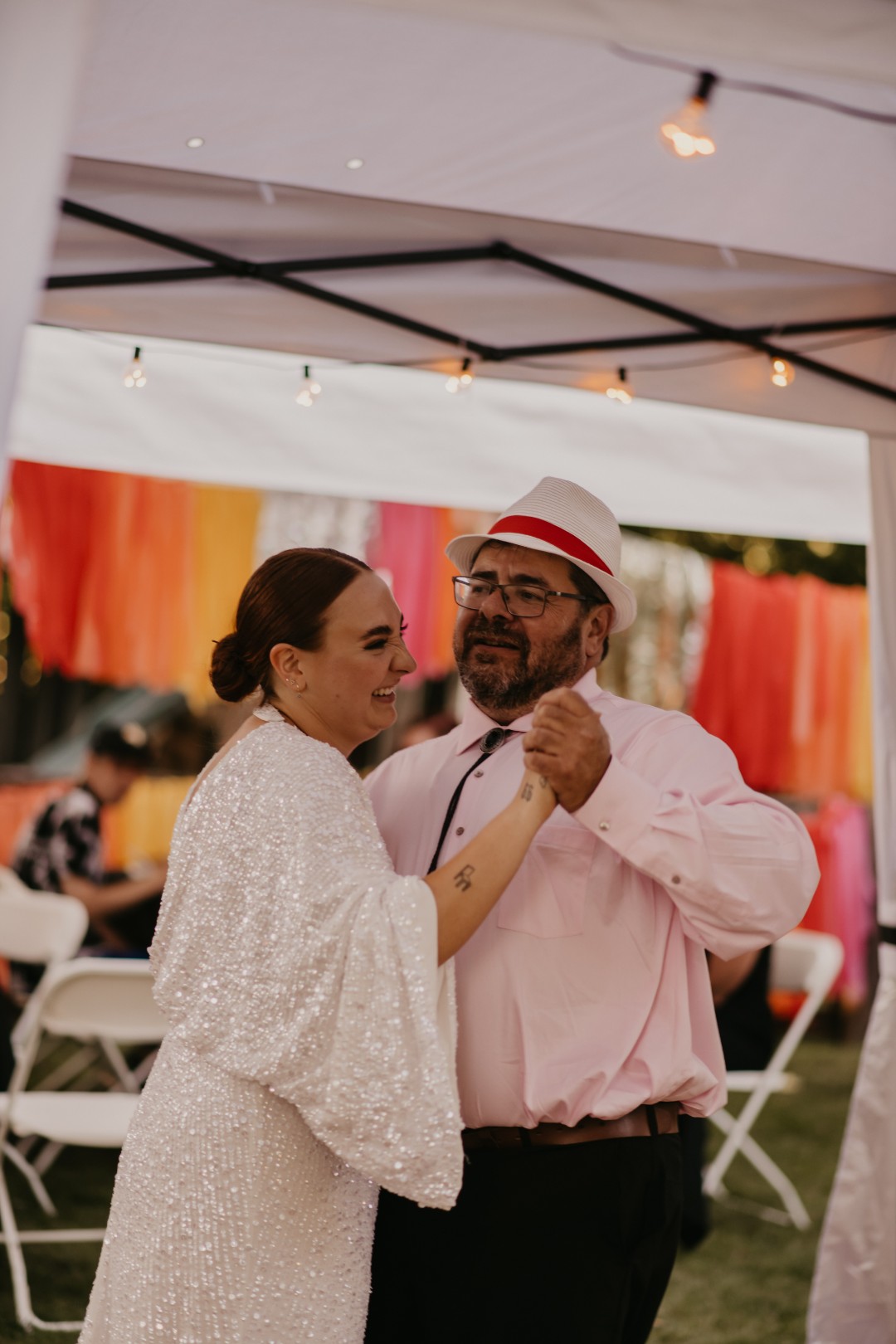 A casually elegant BBQ wedding in their own backyard