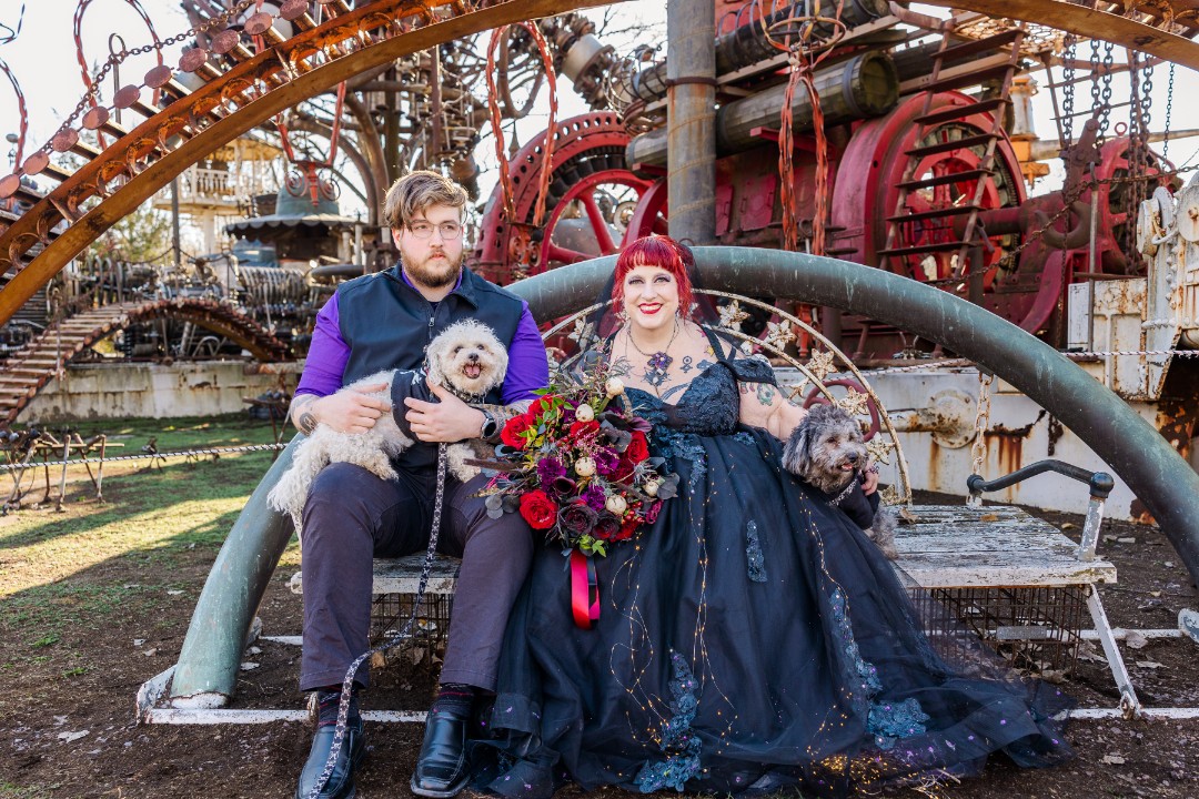 Forevertron wedding at the Evermor Sculpture Park Gallery