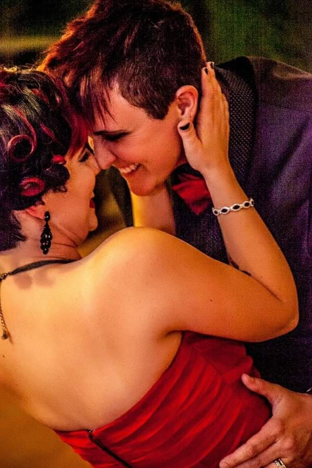 Tell us about the rockabilly lesbian wedding ceremony: