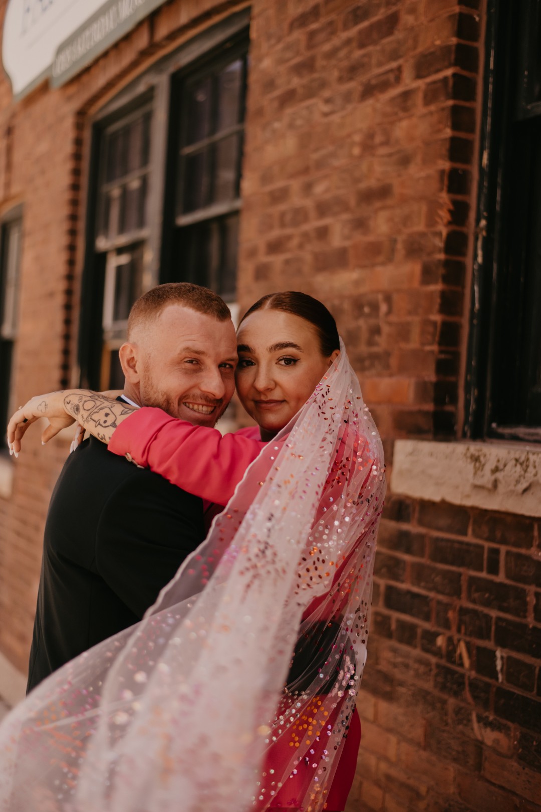 Our colorful disco wedding at a glance: