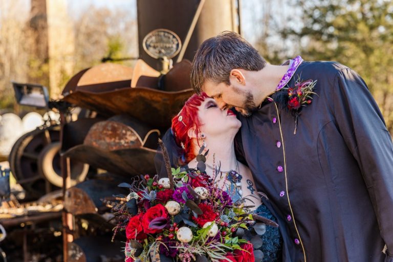 A Forevertron Wedding At The World Of Dr. Evermor Sculpture Park