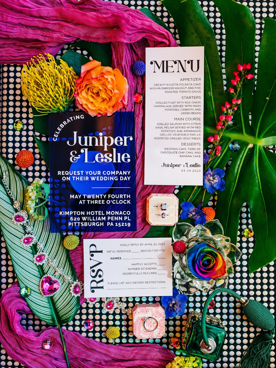 When the colorful wedding is exploding with details