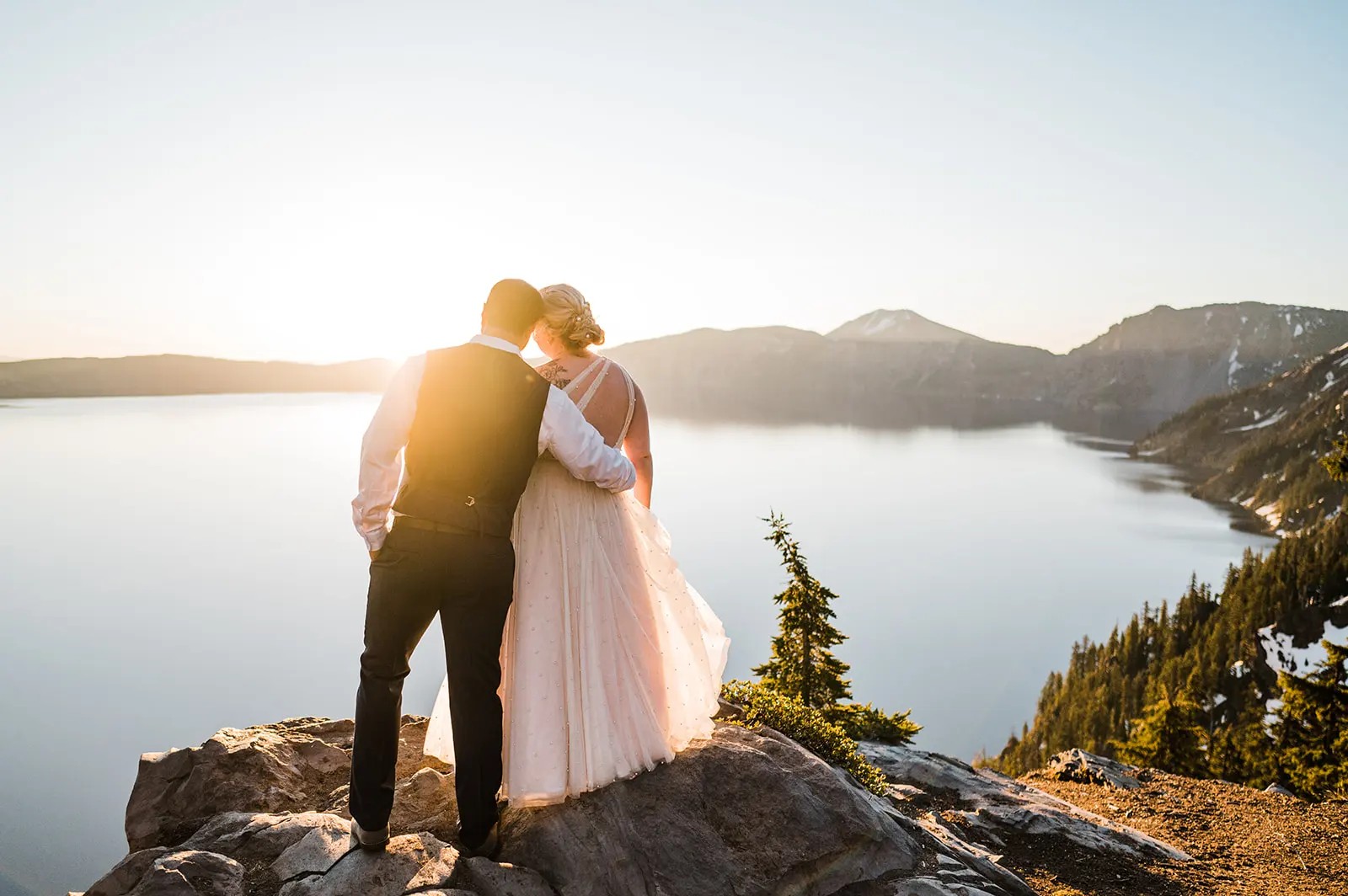 Gallery of this Crater Lake elopement