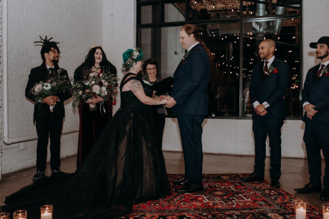 Tell us about the elegant weed wedding ceremony: