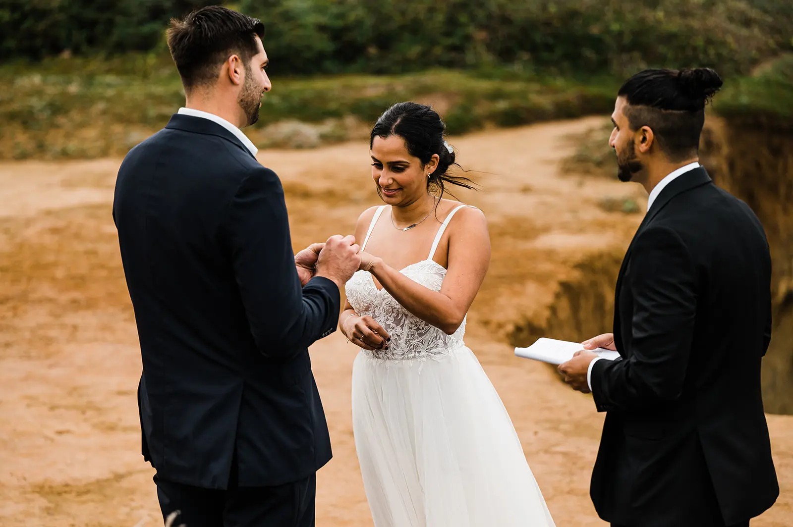 Oregon Coast elopement inspiration and idea gallery from Sam Starns: