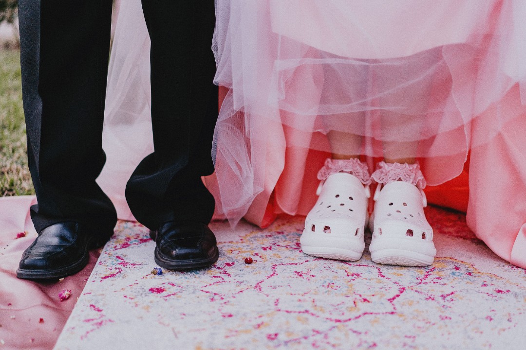 The answer to the question “Can I wear crocs on my wedding day?” HELL YES YOU CAN: