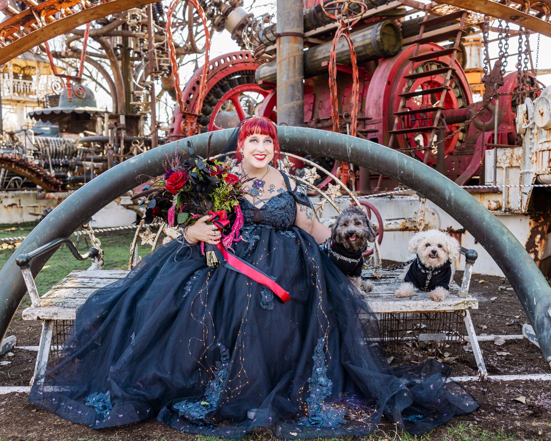 Forevertron wedding at the Evermor Sculpture Park Gallery