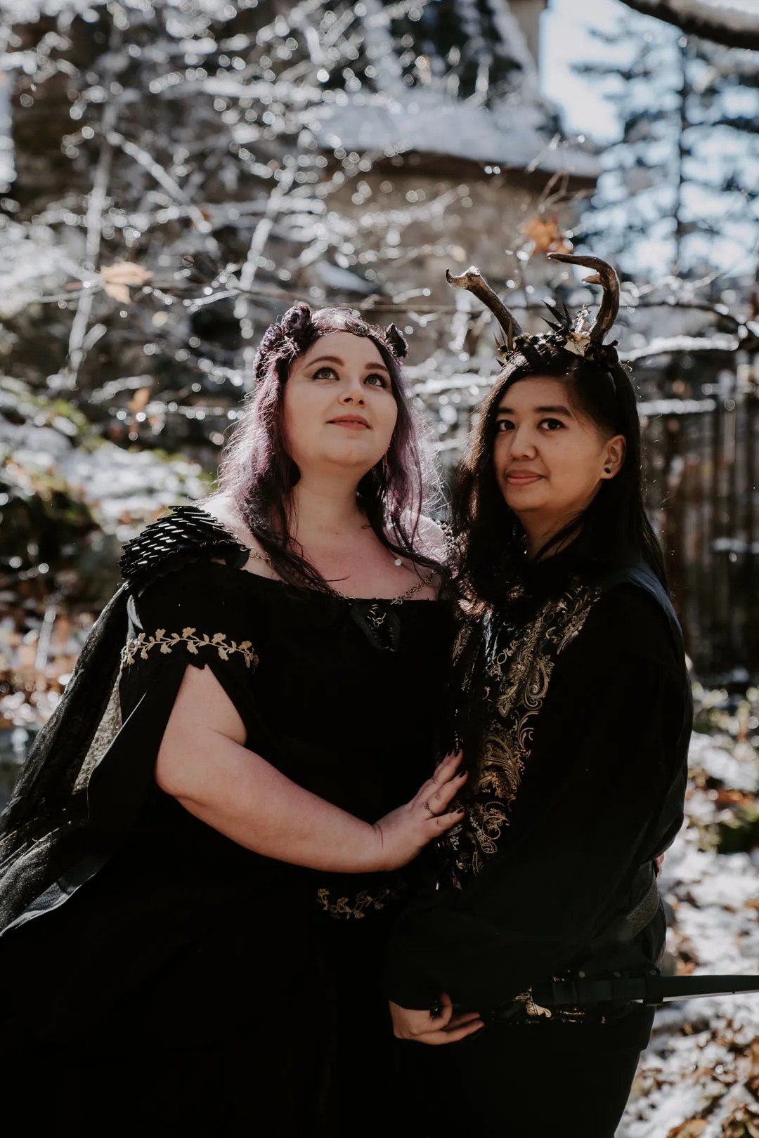 The full witchy Halloween handfasting gallery