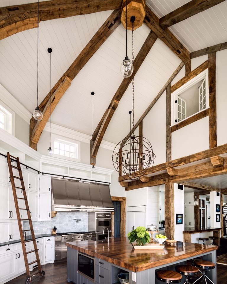 Airy Farmhouse