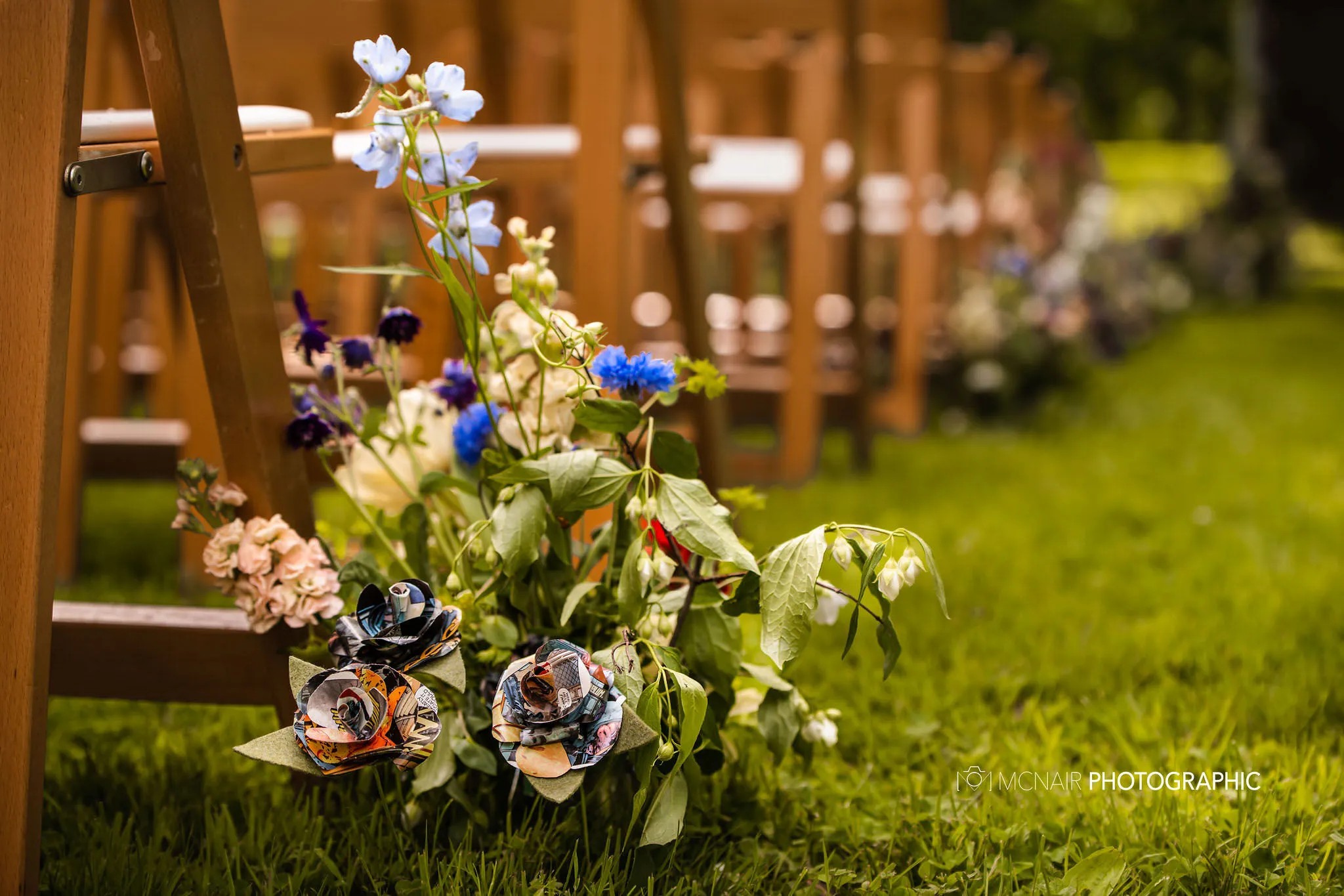 Recycled comic book paper flowers were also a must have at this sustainable wedding.